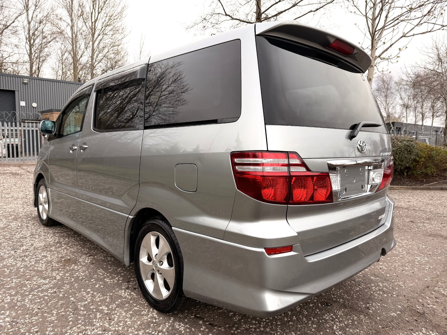 Used Toyota Alphard 2006 for sale - 78085682: Photo 5