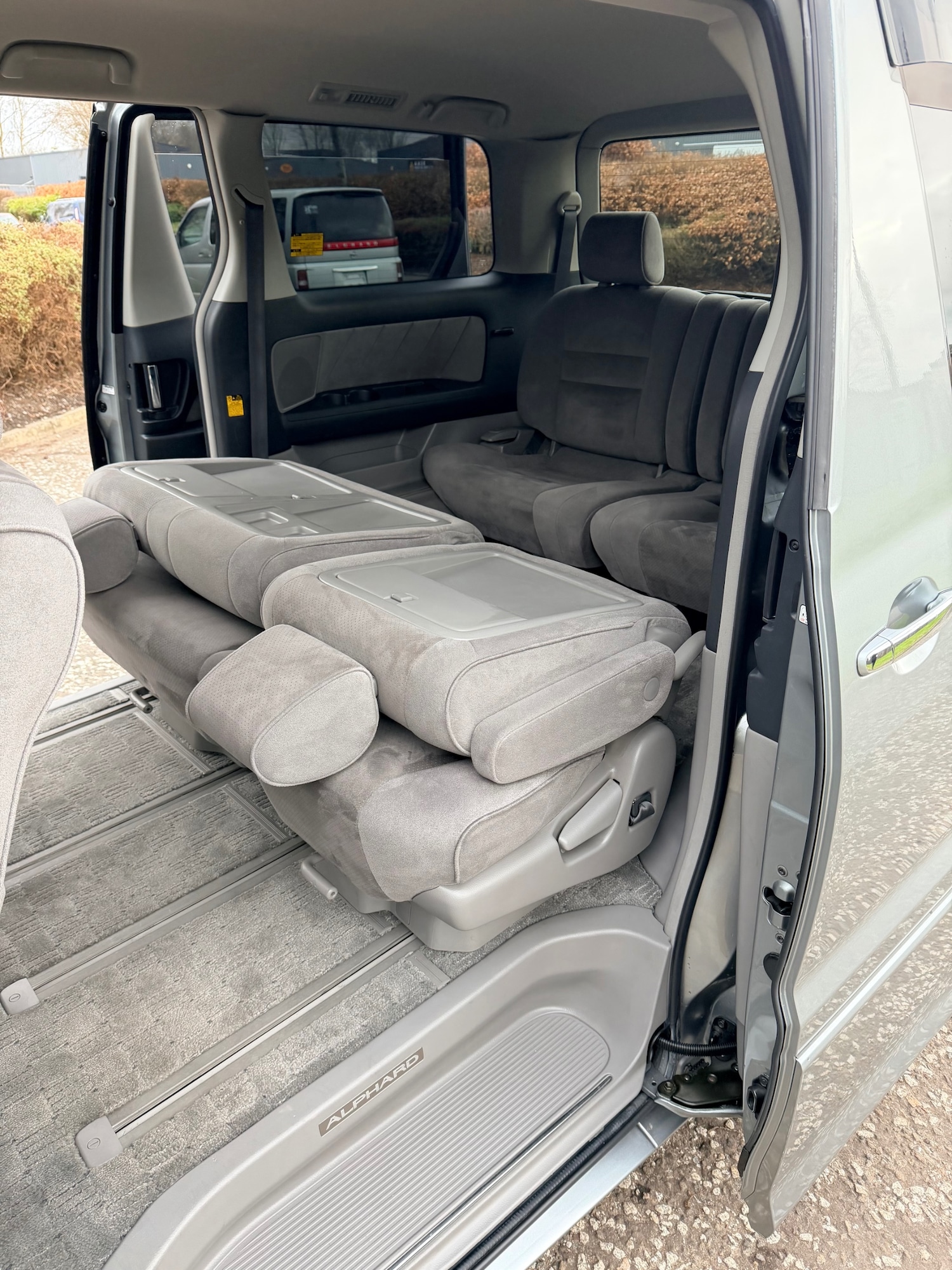 Used Toyota Alphard 2006 for sale - 78085682: Photo 9