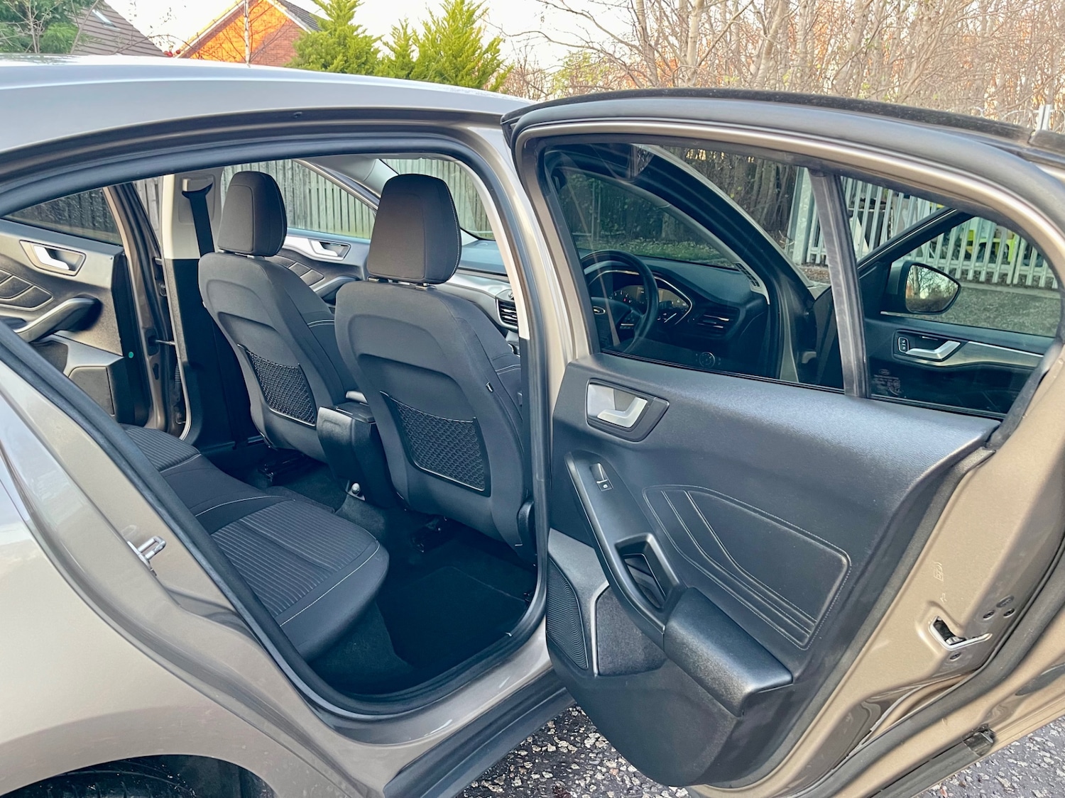 Used Ford Focus 2018 for sale - 76618836: Photo 7