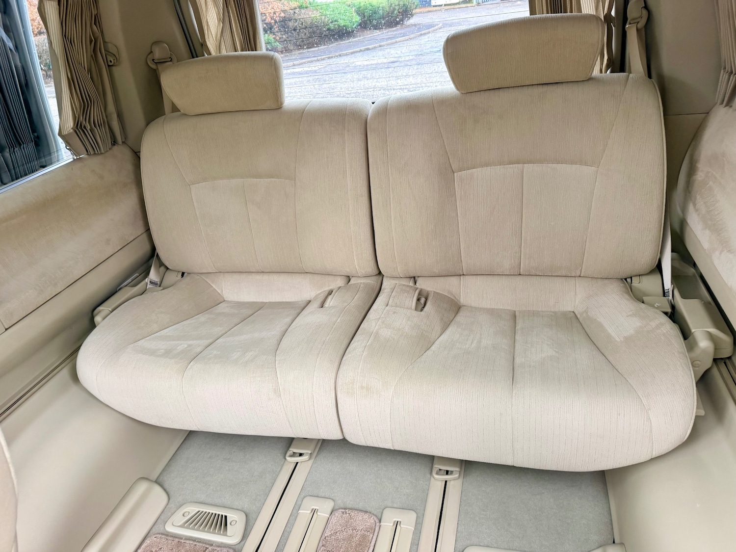 Used Nissan Elgrand 2005 for sale - 77632655: Photo 16
