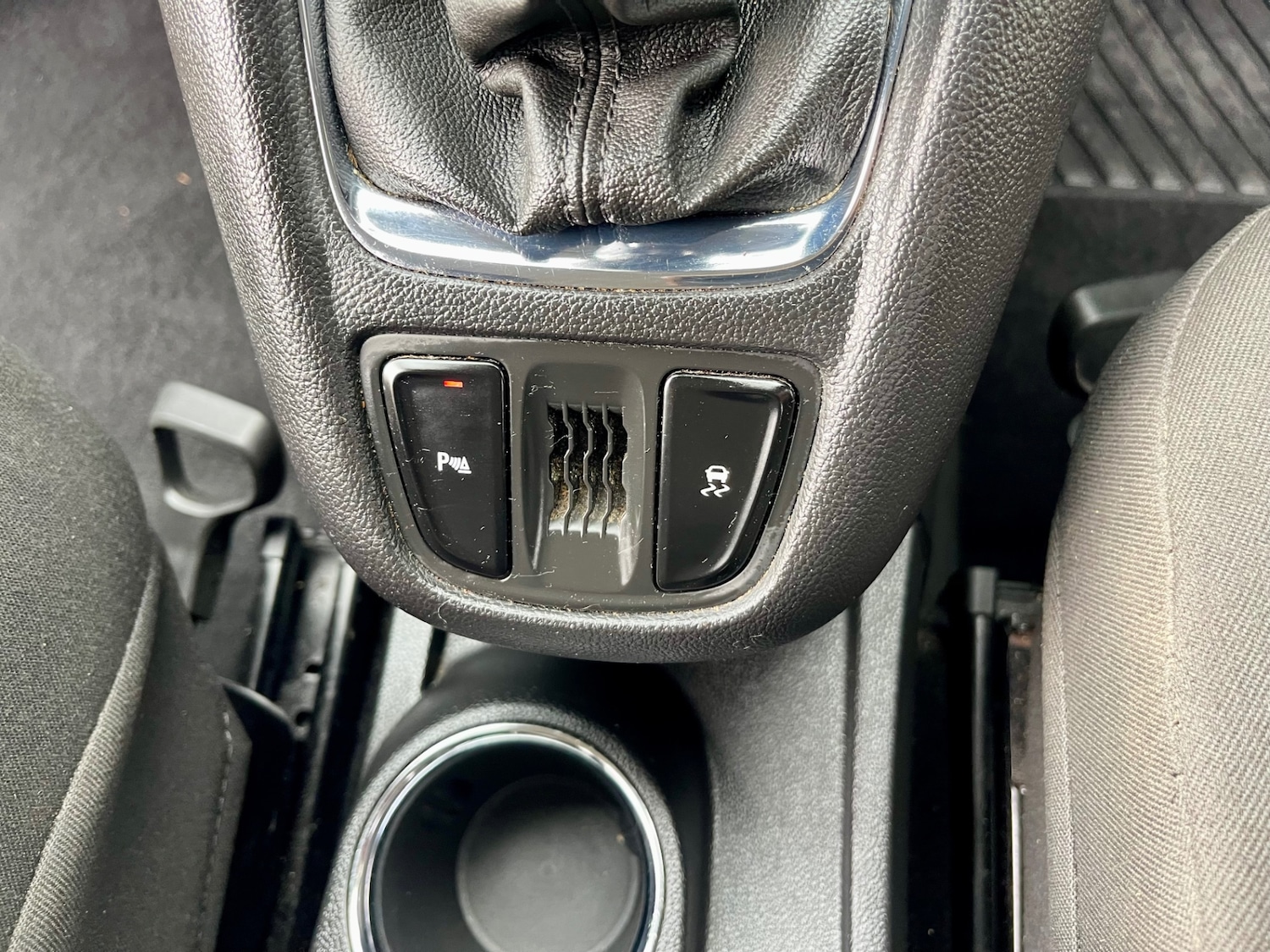 Used Vauxhall Zafira 2015 for sale - 76330998: Photo 21