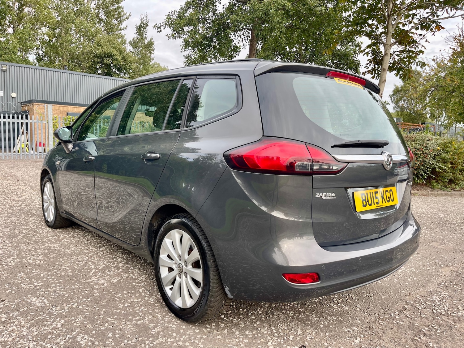 Used Vauxhall Zafira 2015 for sale - 76330998: Photo 4