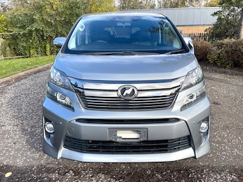 Used Toyota Vellfire 2012 for sale - 76377023: Photo
