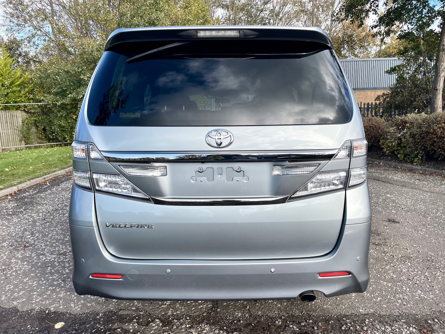 Used Toyota Vellfire 2012 for sale - 76377023: Photo 4