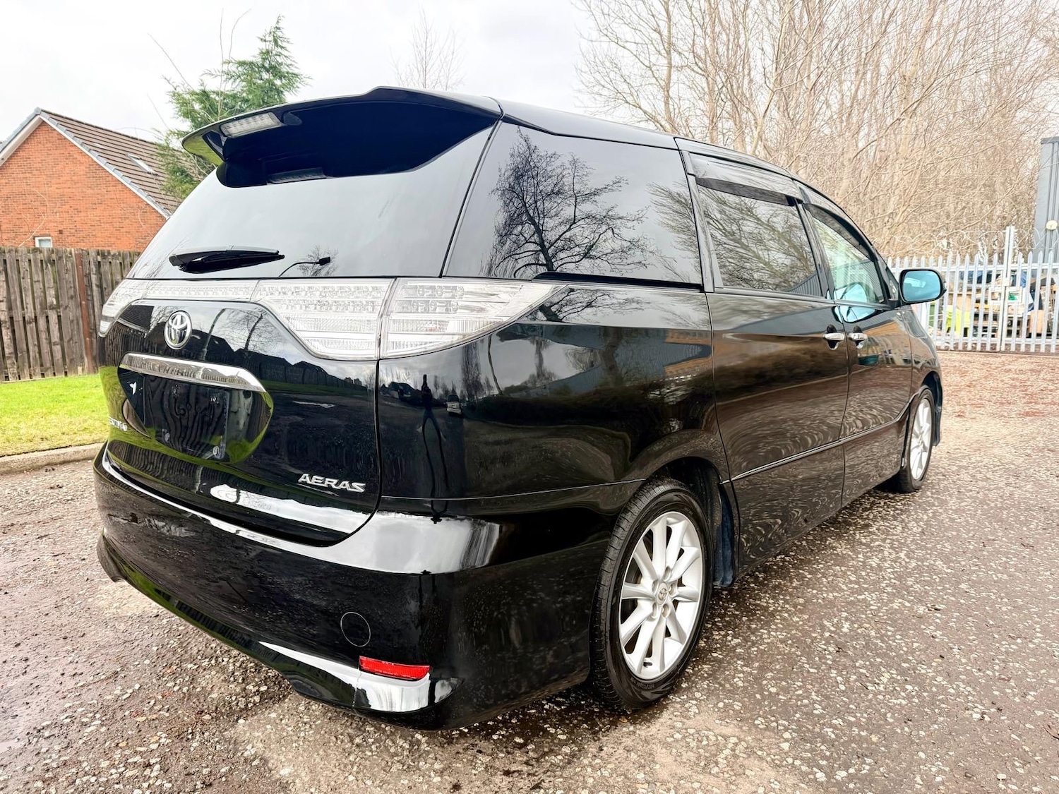 Used Toyota Estima 2012 for sale - 77921696: Photo 18