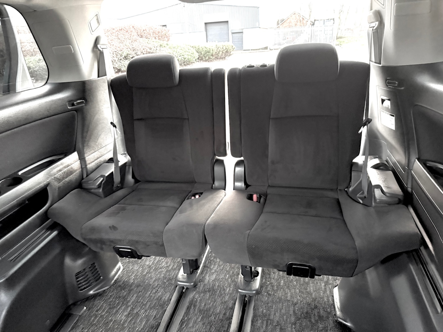 Used Toyota Vellfire 2010 for sale - 77083683: Photo 19