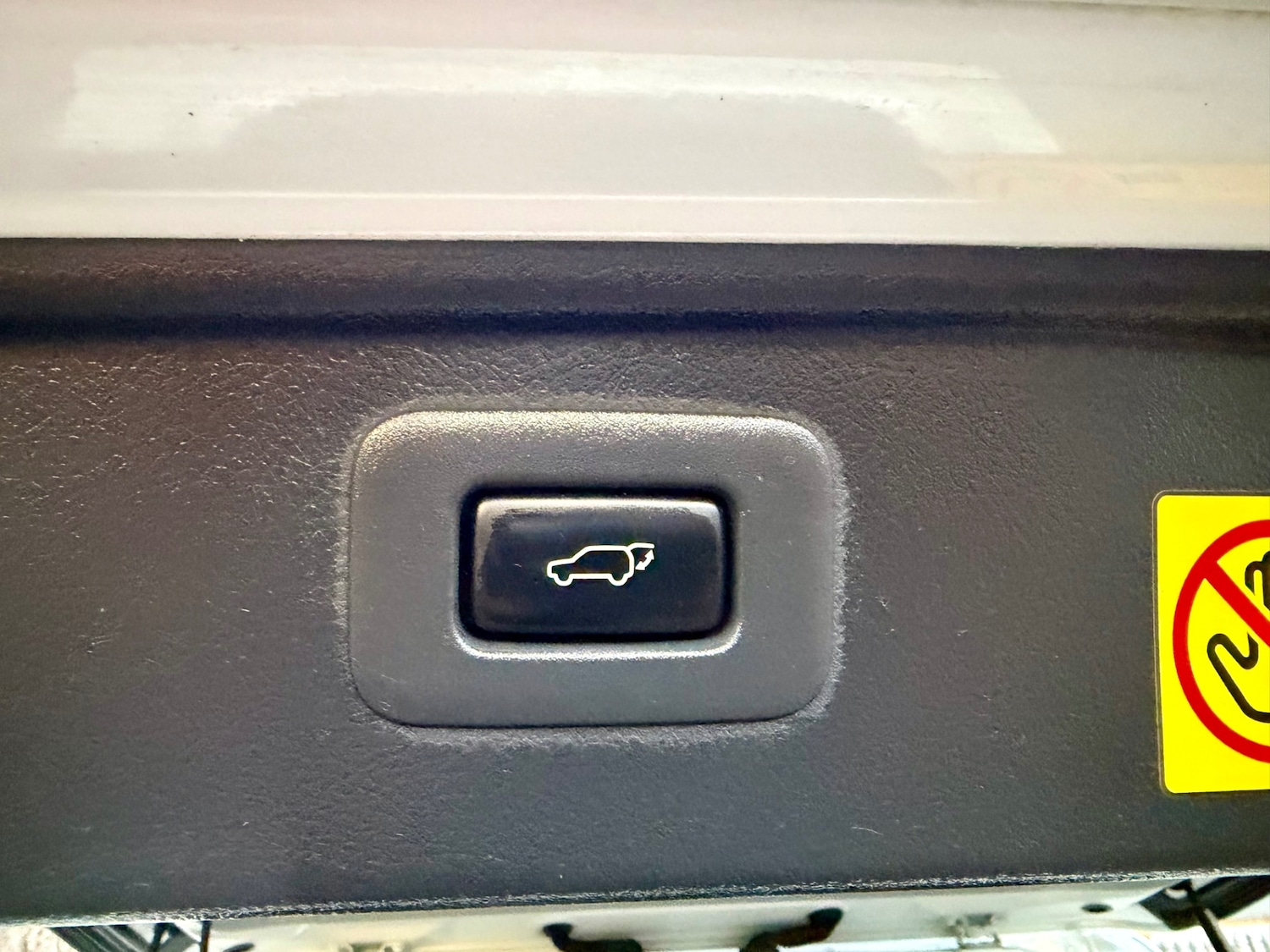 Used Toyota Vellfire 2010 for sale - 77083683: Photo 22