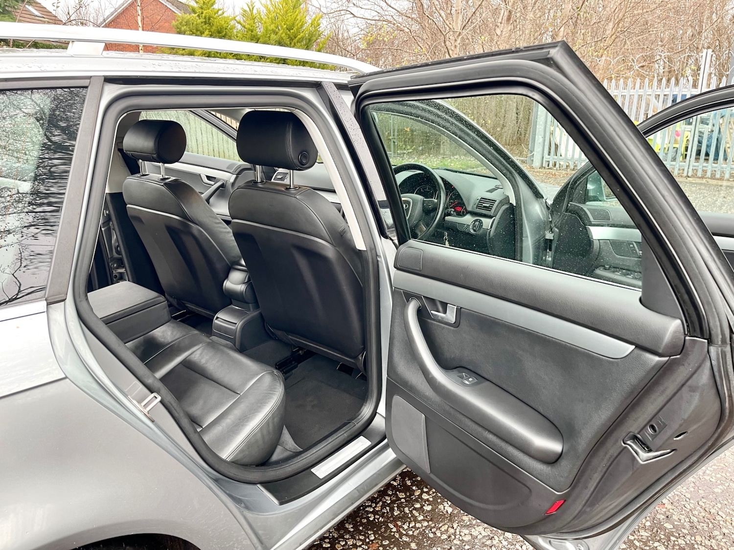 Used Audi A4 2005 for sale - 76713386: Photo 13