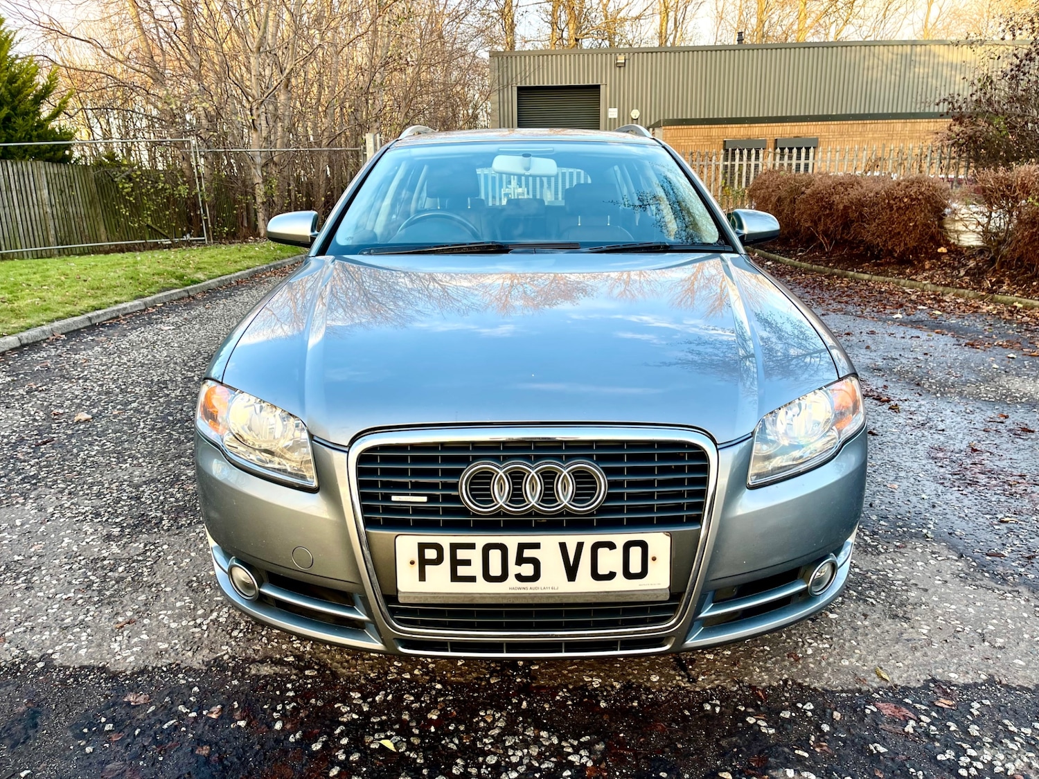 Used Audi A4 2005 for sale - 76713386: Photo 2
