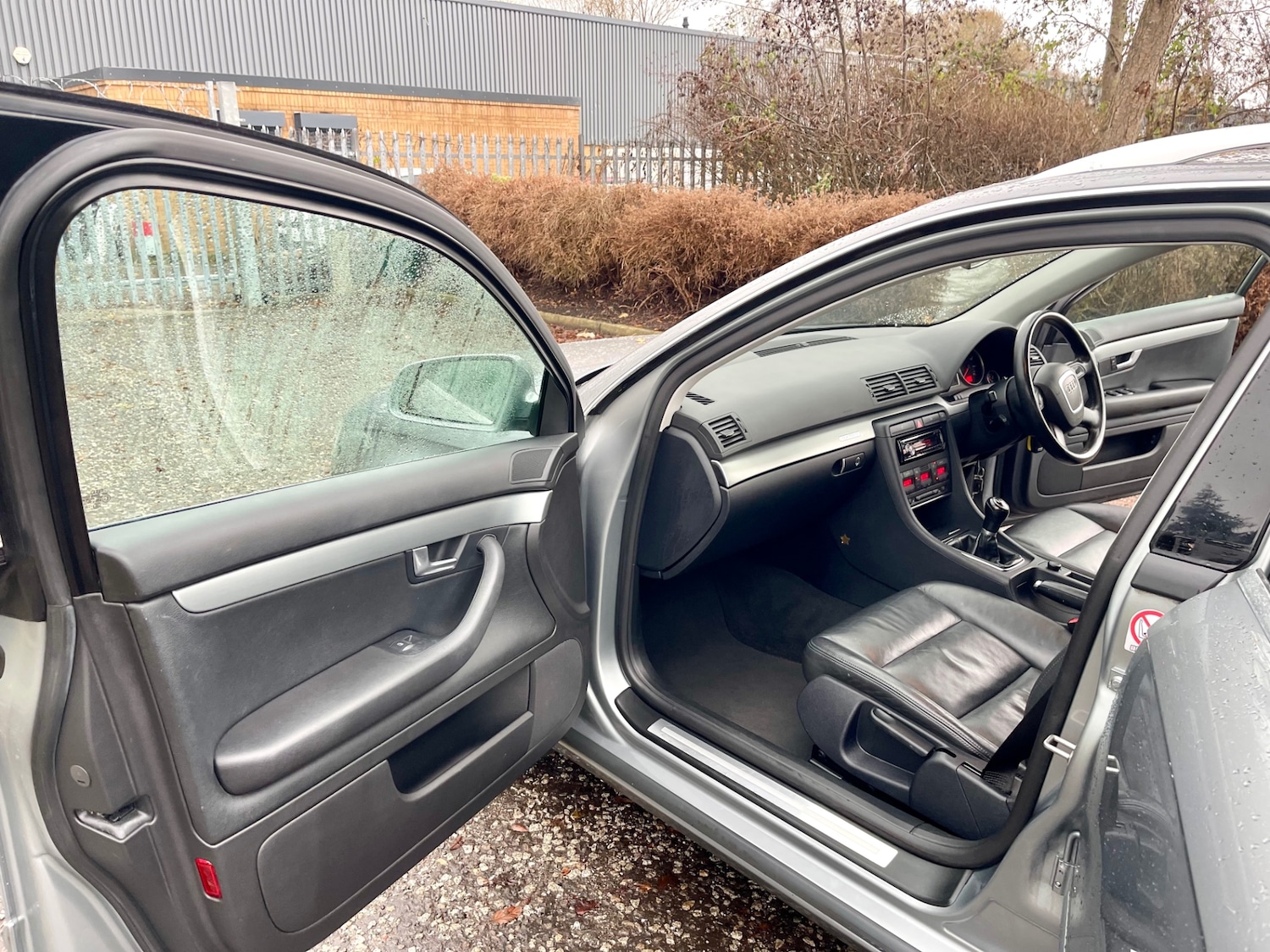 Used Audi A4 2005 for sale - 76713386: Photo 9