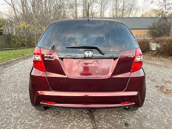 Used Honda Jazz 2011 for sale - 76606032: Photo