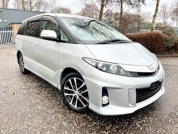 Used Toyota Estima 2013 for sale - 75948805: Photo