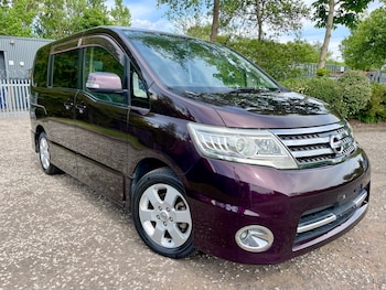 Used Nissan Serena 2010 for sale - 75950504: Photo