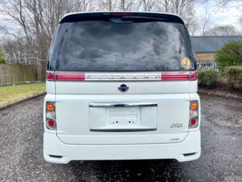 Used Nissan Elgrand 2006 for sale - 67882098: Photo