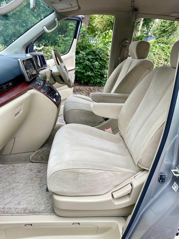Used Nissan Elgrand 2007 for sale - 75301709: Photo 10