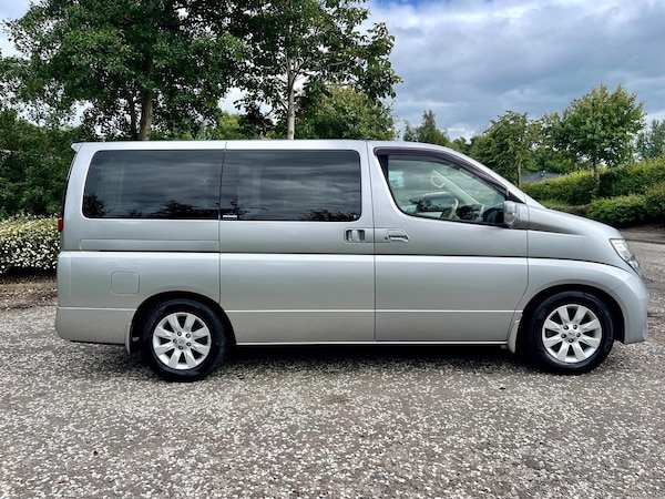 Used Nissan Elgrand 2007 for sale - 75301709: Photo 22