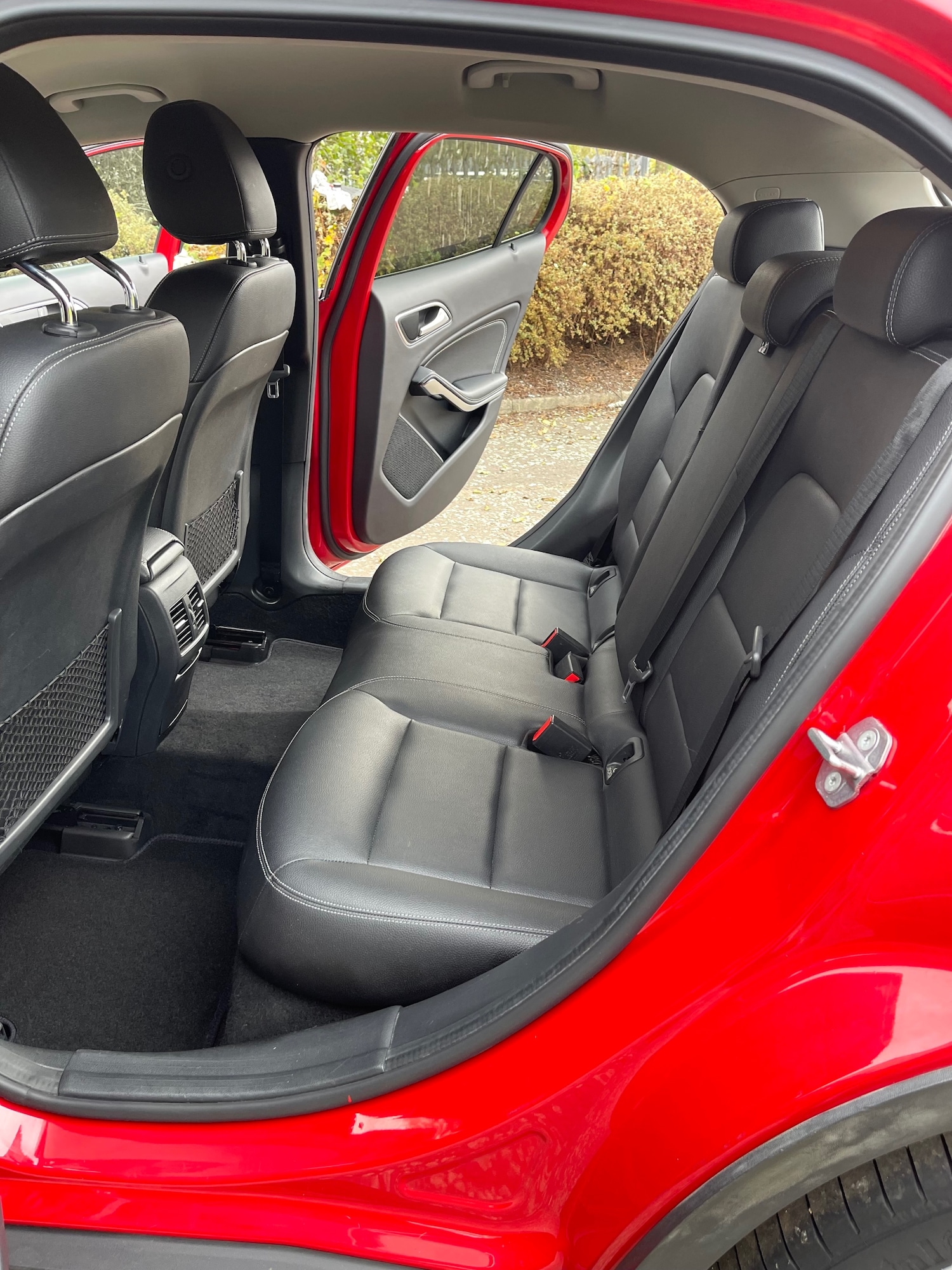 Used Mercedes-Benz GLA 2018 for sale - 76275060: Photo 8