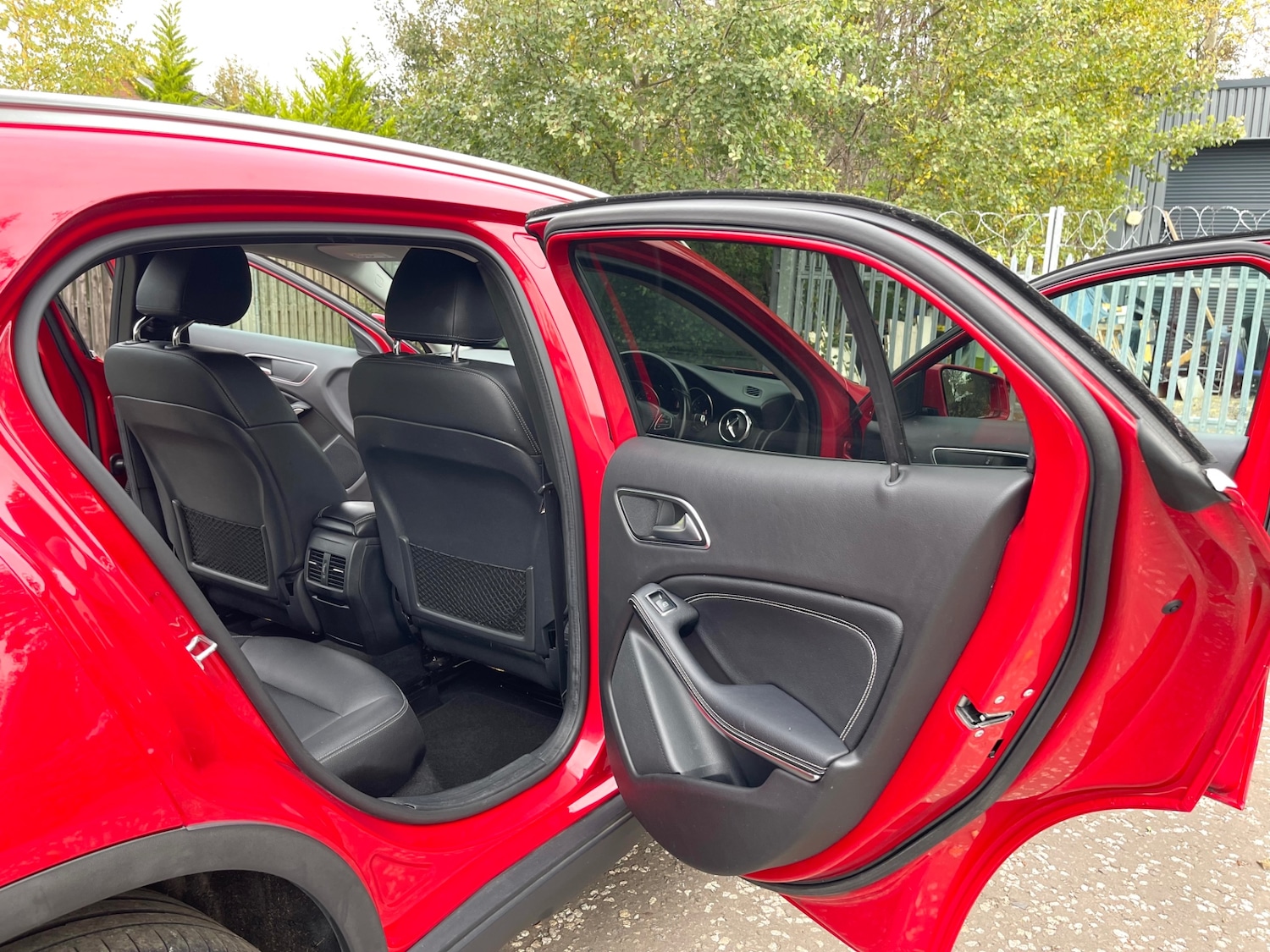 Used Mercedes-Benz GLA 2018 for sale - 76275060: Photo 9