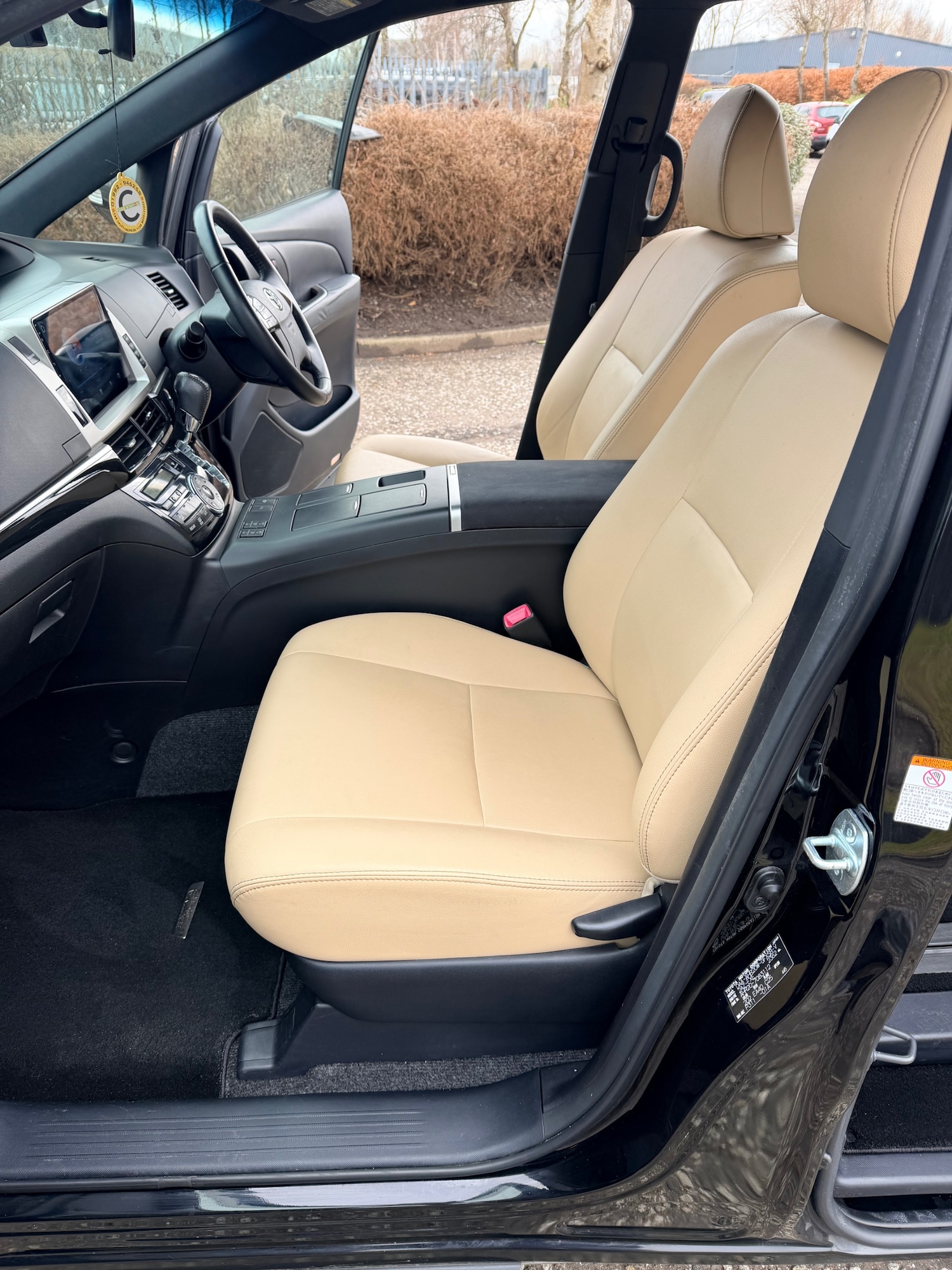 Used Toyota Estima for sale - 77635824: Photo 10