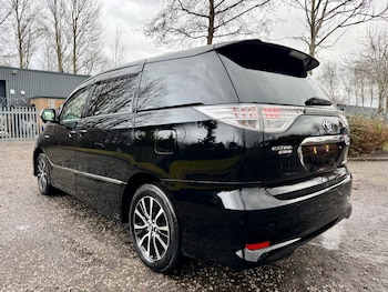 Used Toyota Estima undefined for sale - 77635824: Photo