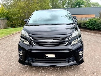 Used Toyota Vellfire 2014 for sale - 78829524: Photo