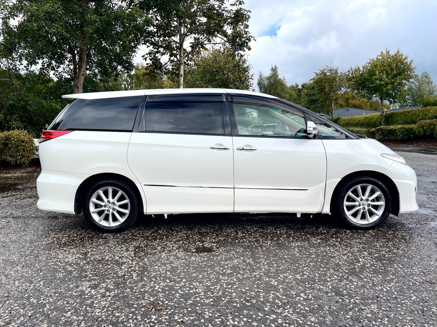 Used Toyota Estima 2012 for sale - 75953749: Photo 20