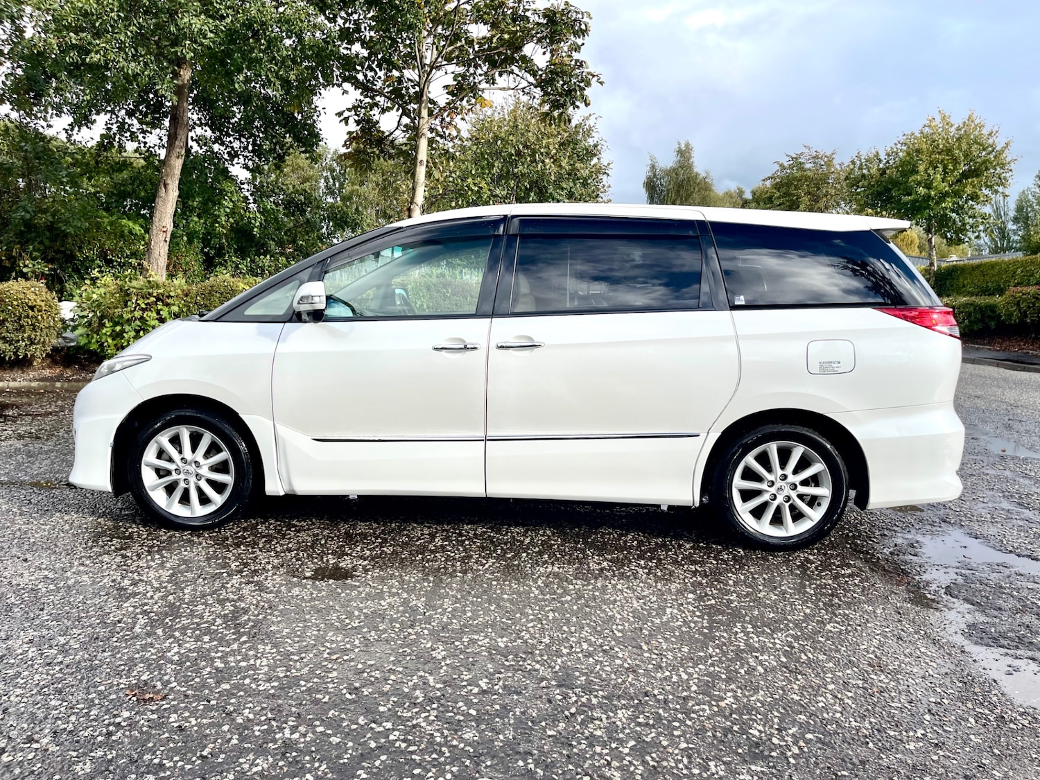 Used Toyota Estima 2012 for sale - 75953749: Photo 21