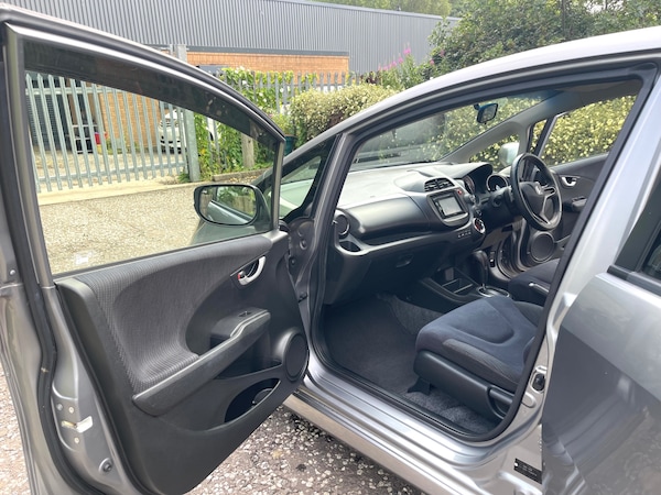 Used Honda Fit 2012 for sale - 73125628: Photo 14