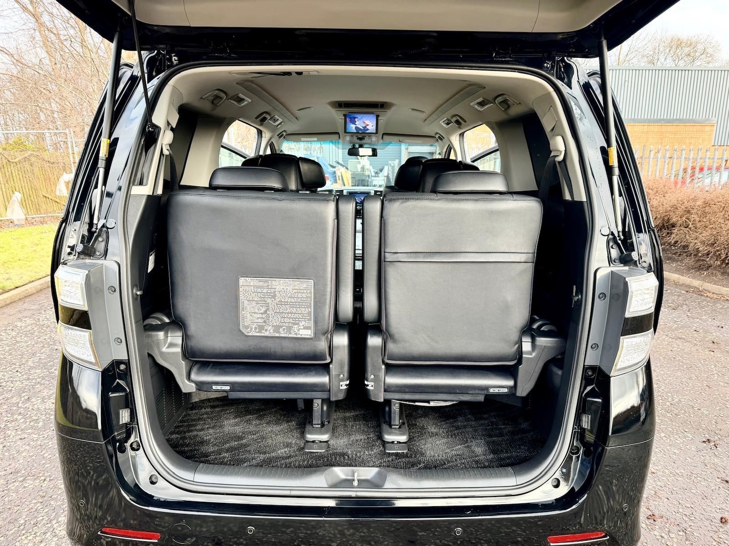 Used Toyota Vellfire 2012 for sale - 77395653: Photo 13