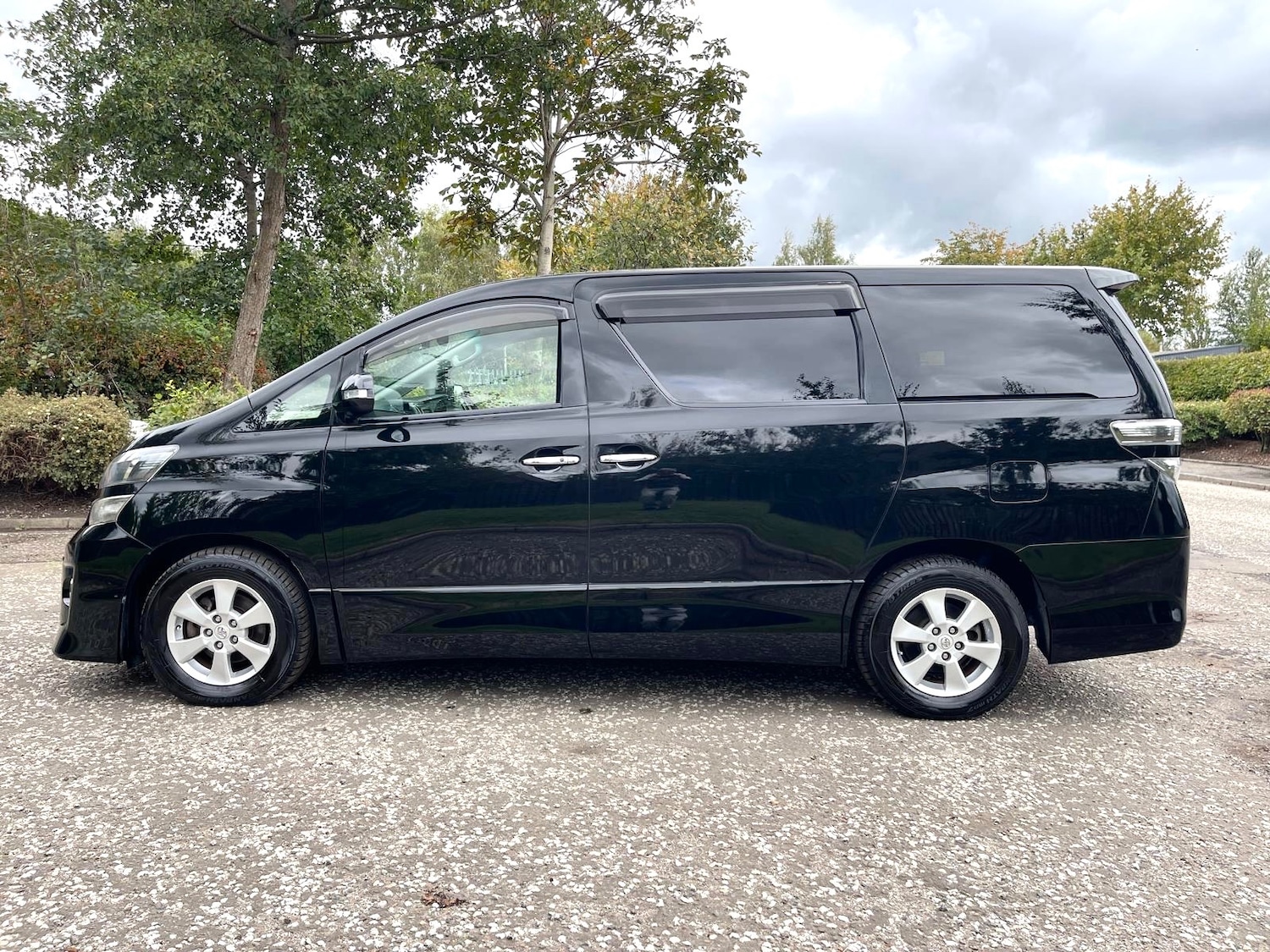 Used Toyota Vellfire 2012 for sale - 77395653: Photo 26