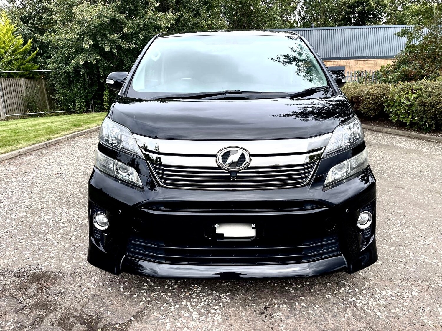 Used Toyota Vellfire 2012 for sale - 77395653: Photo 3