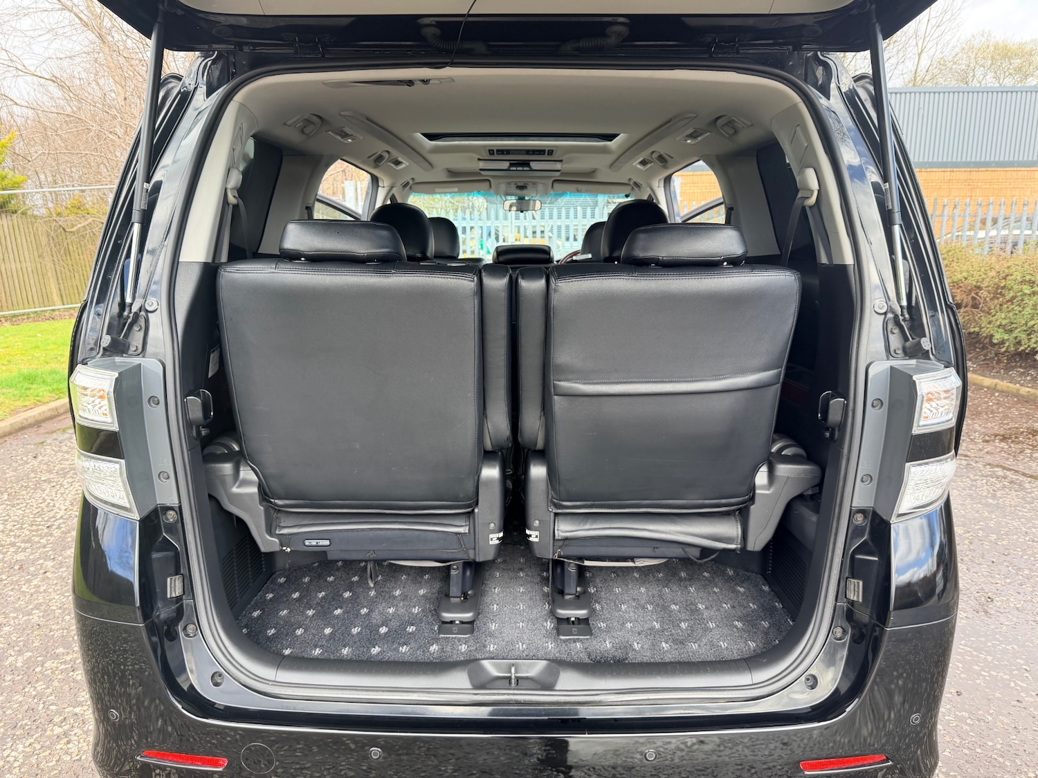 Used Toyota Vellfire 2009 for sale - 78141213: Photo 8