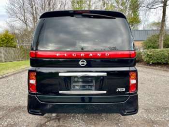Used Nissan Elgrand 2007 for sale - 67182975: Photo