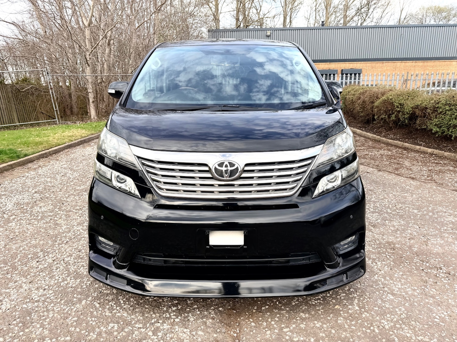 Used Toyota Vellfire 2010 for sale - 78155607: Photo 3