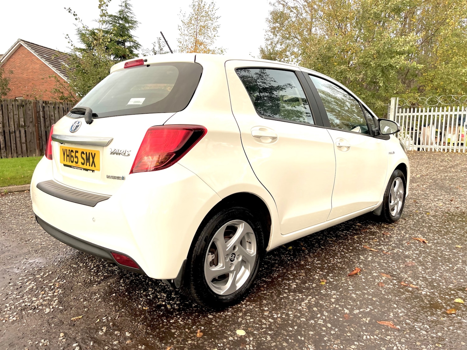 Used Toyota Yaris 2015 for sale - 76343950: Photo 17
