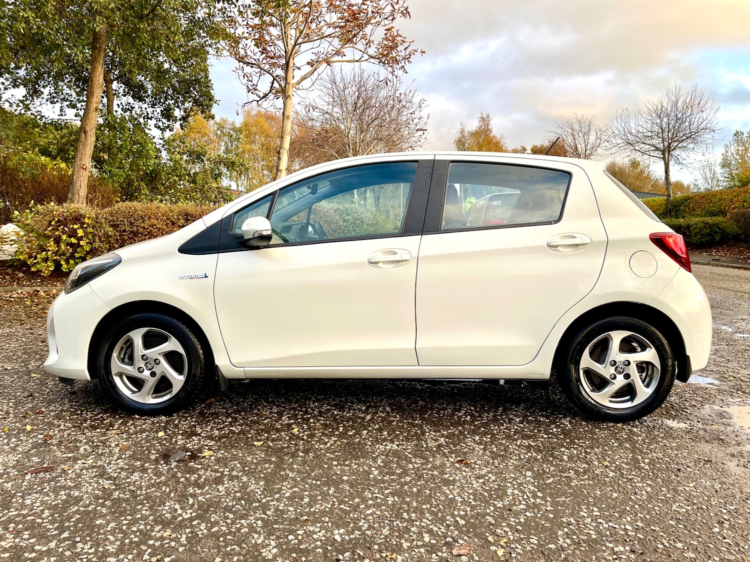 Used Toyota Yaris 2015 for sale - 76343950: Photo 19