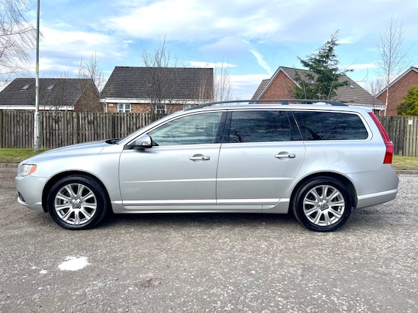 Used Volvo V70 2009 for sale - 72577292: Photo 17