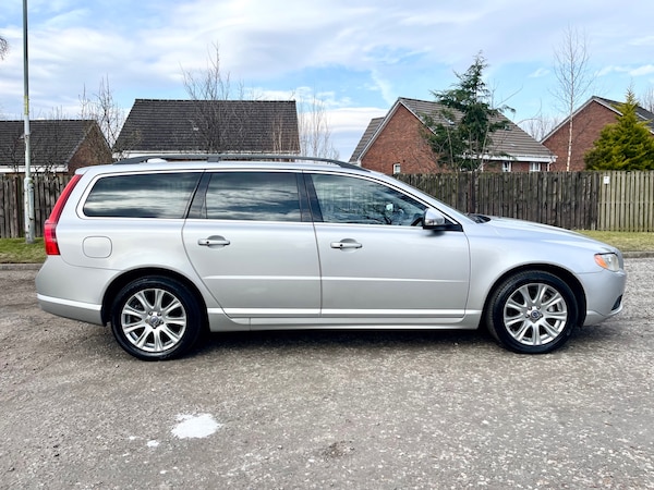 Used Volvo V70 2009 for sale - 72577292: Photo 18