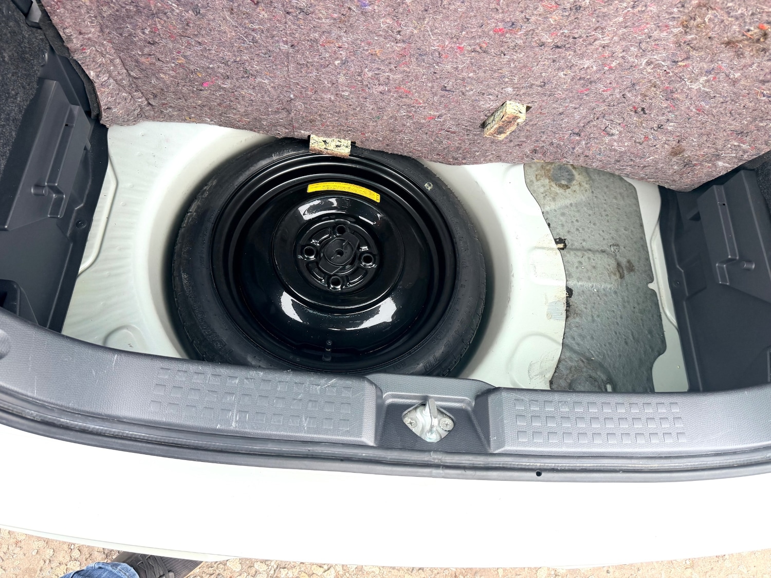 Used Suzuki Swift 2010 for sale - 72577292: Photo 24