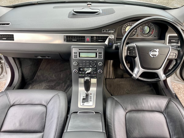 Used Volvo V70 2009 for sale - 72577292: Photo 6