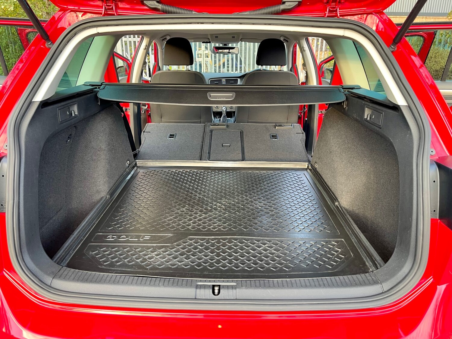 Used Volkswagen Golf 2013 for sale - 76419175: Photo 11