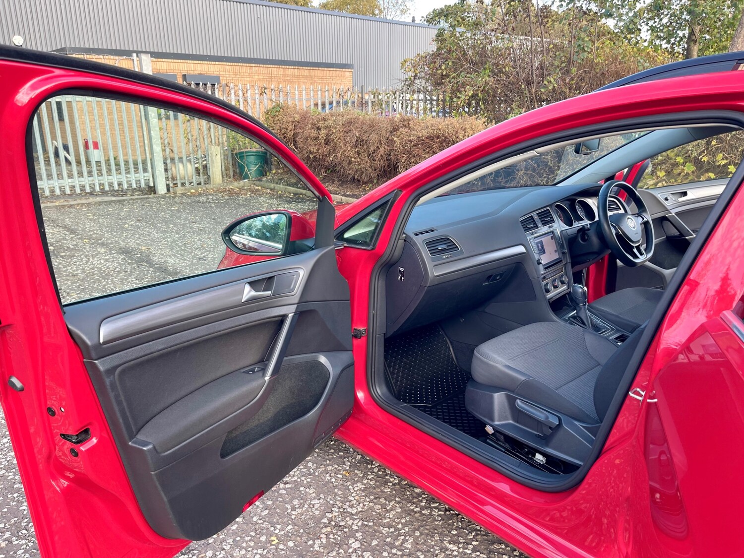 Used Volkswagen Golf 2013 for sale - 76419175: Photo 15