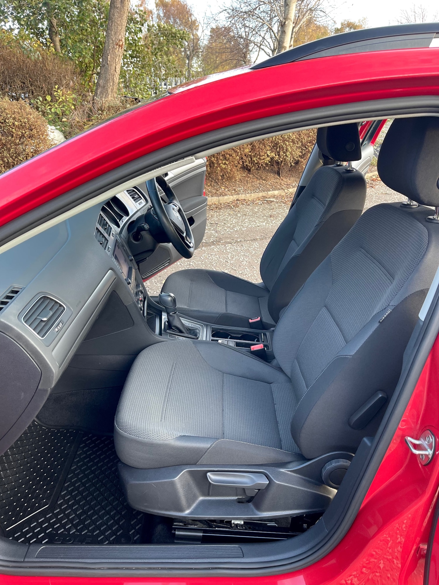 Used Volkswagen Golf 2013 for sale - 76419175: Photo 7