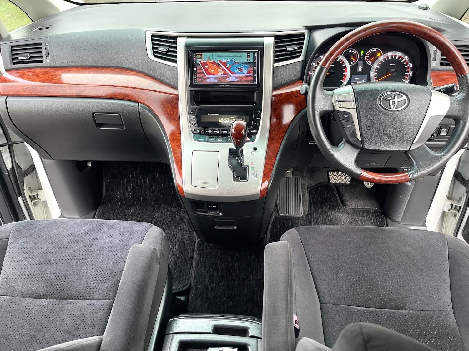 Used Toyota Alphard 2010 for sale - 76855456: Photo 14