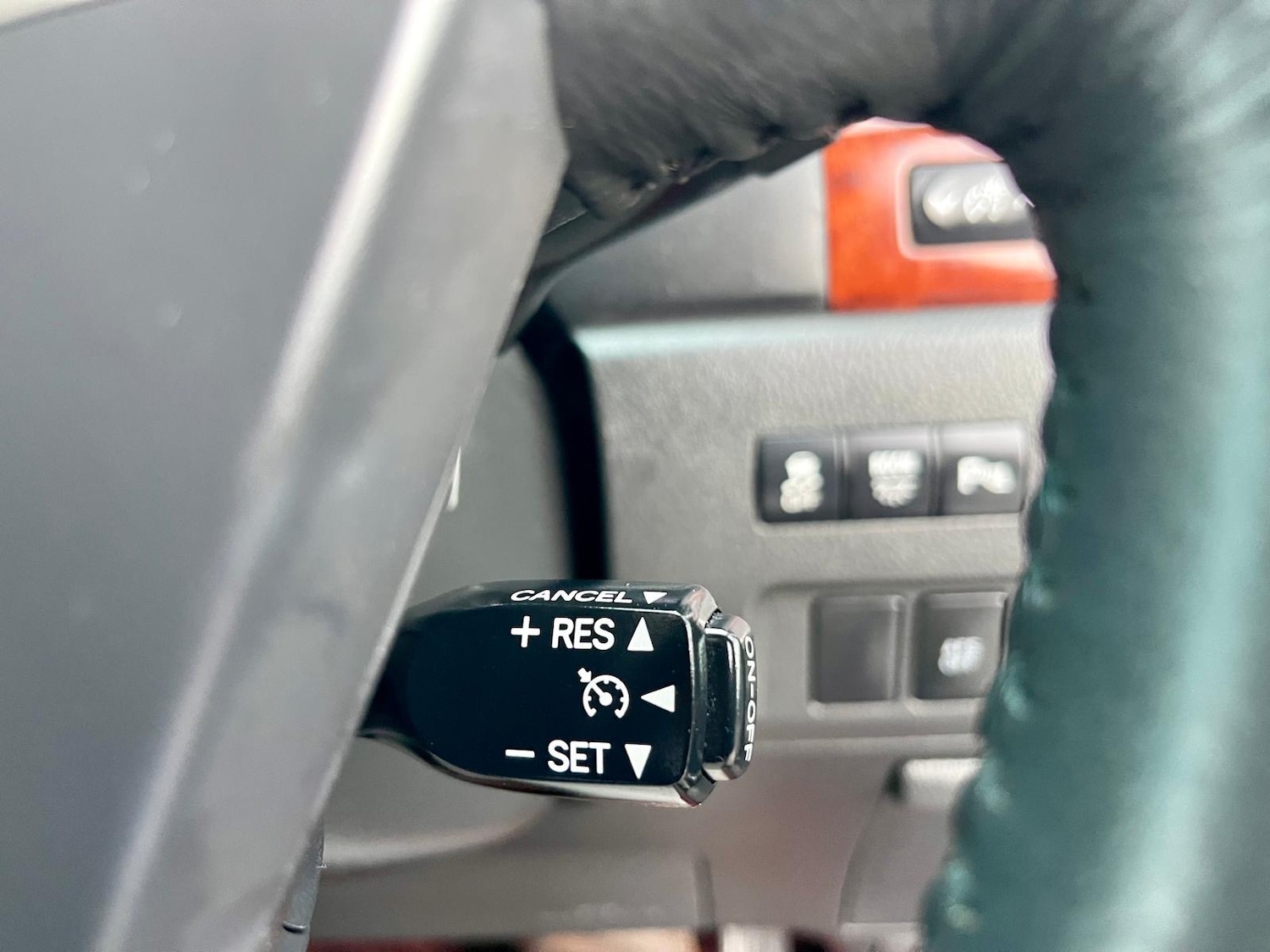 Used Toyota Alphard 2010 for sale - 76855456: Photo 20