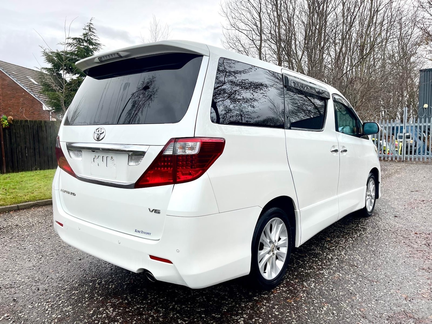 Used Toyota Alphard 2010 for sale - 76855456: Photo 21