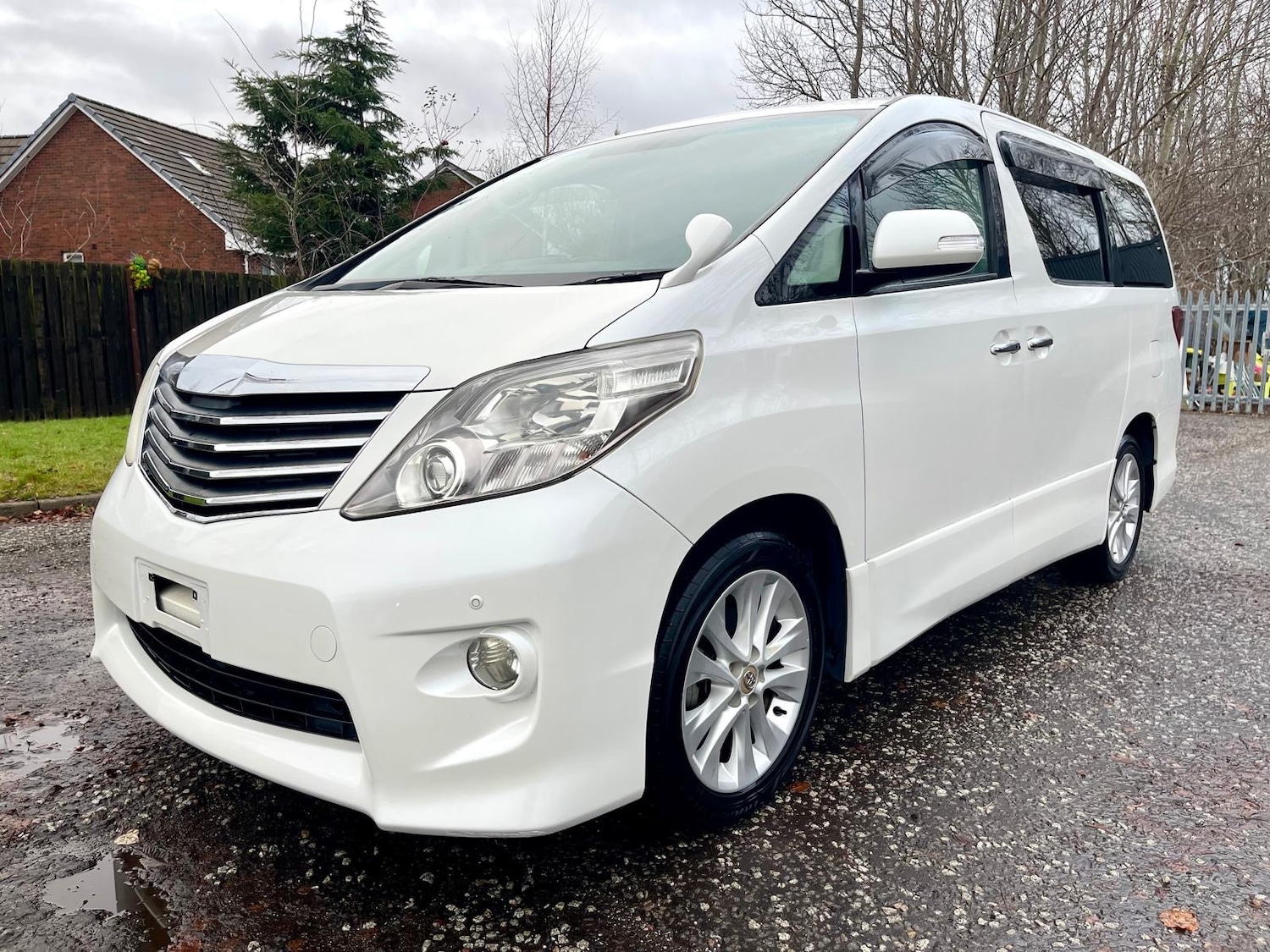 Used Toyota Alphard 2010 for sale - 76855456: Photo 26