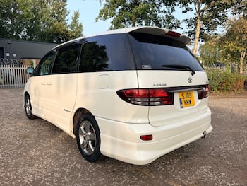 Used Toyota Estima 2005 for sale - 79830628: Photo