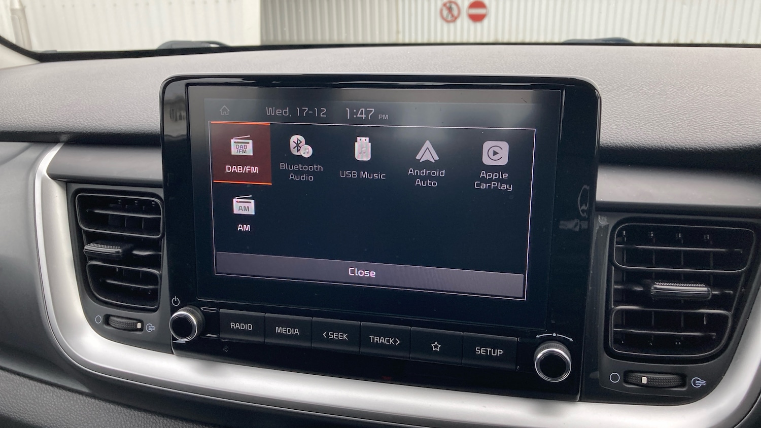 Used Kia Stonic 2023 for sale - 76960673: Photo 40