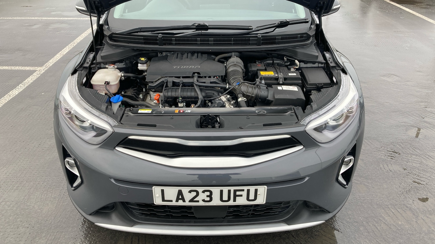 Used Kia Stonic 2023 for sale - 76960673: Photo 8